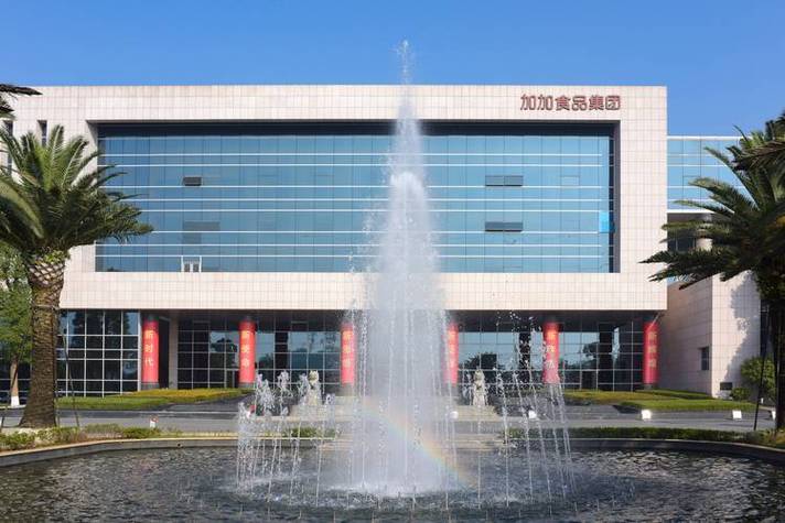 代工厂停工背后的担保链困局 一家三口为何沦为“老赖”